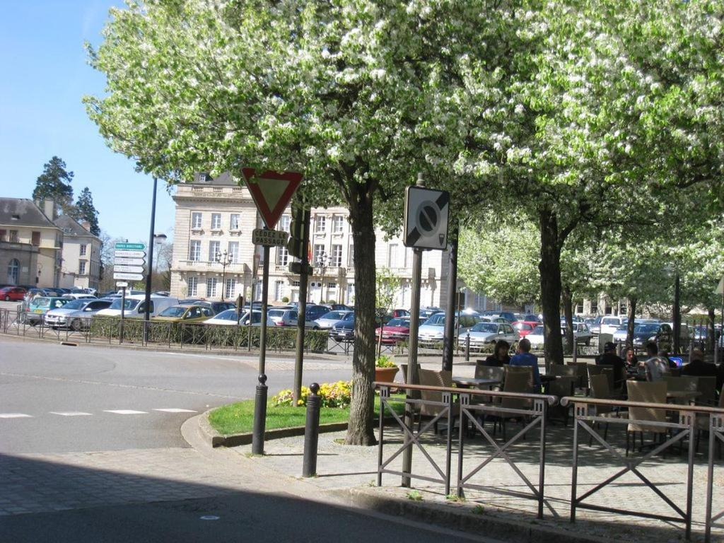Le Pont Neuf 61 Διαμέρισμα Alençon Εξωτερικό φωτογραφία